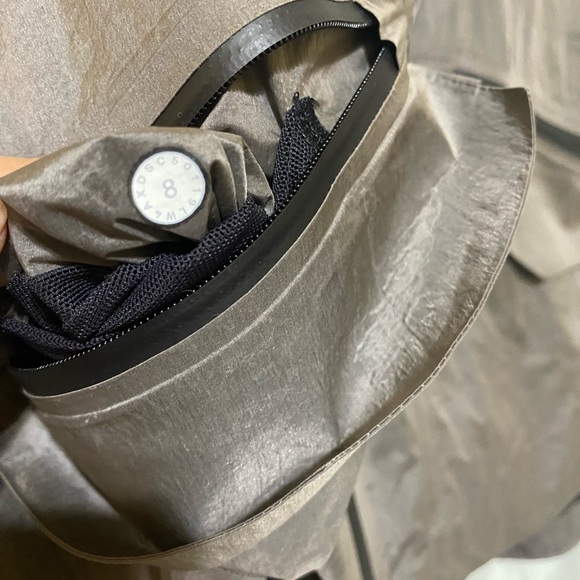 Lululemon Drizzle Down Jacket 8 - Picture 6 of 14